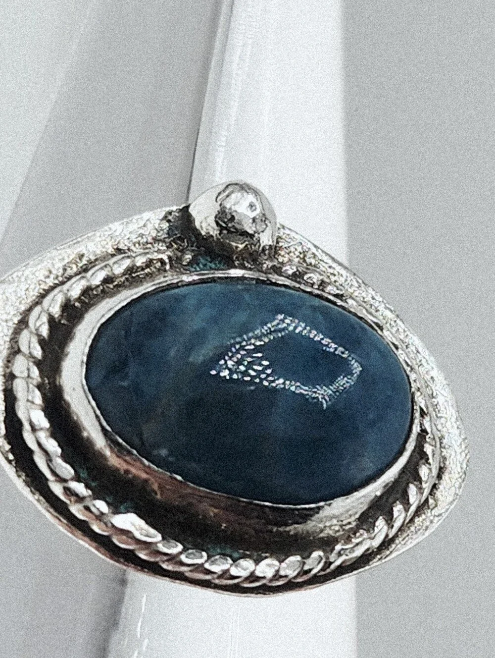 BLUE APATITE OVAL RING GEMSTONE HANDMADE RING IN STERLIN SILVER METAL UNISEX 6
